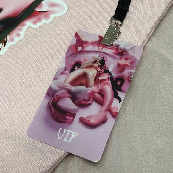 Melanie Martinez | VIP Trilogy Tour Package - Picture 3 of 5
